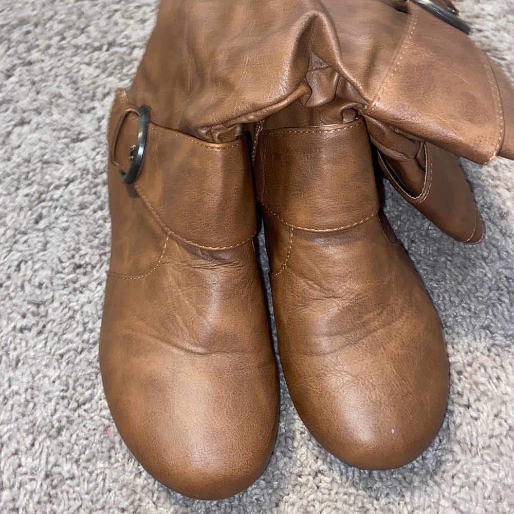 Kids boots